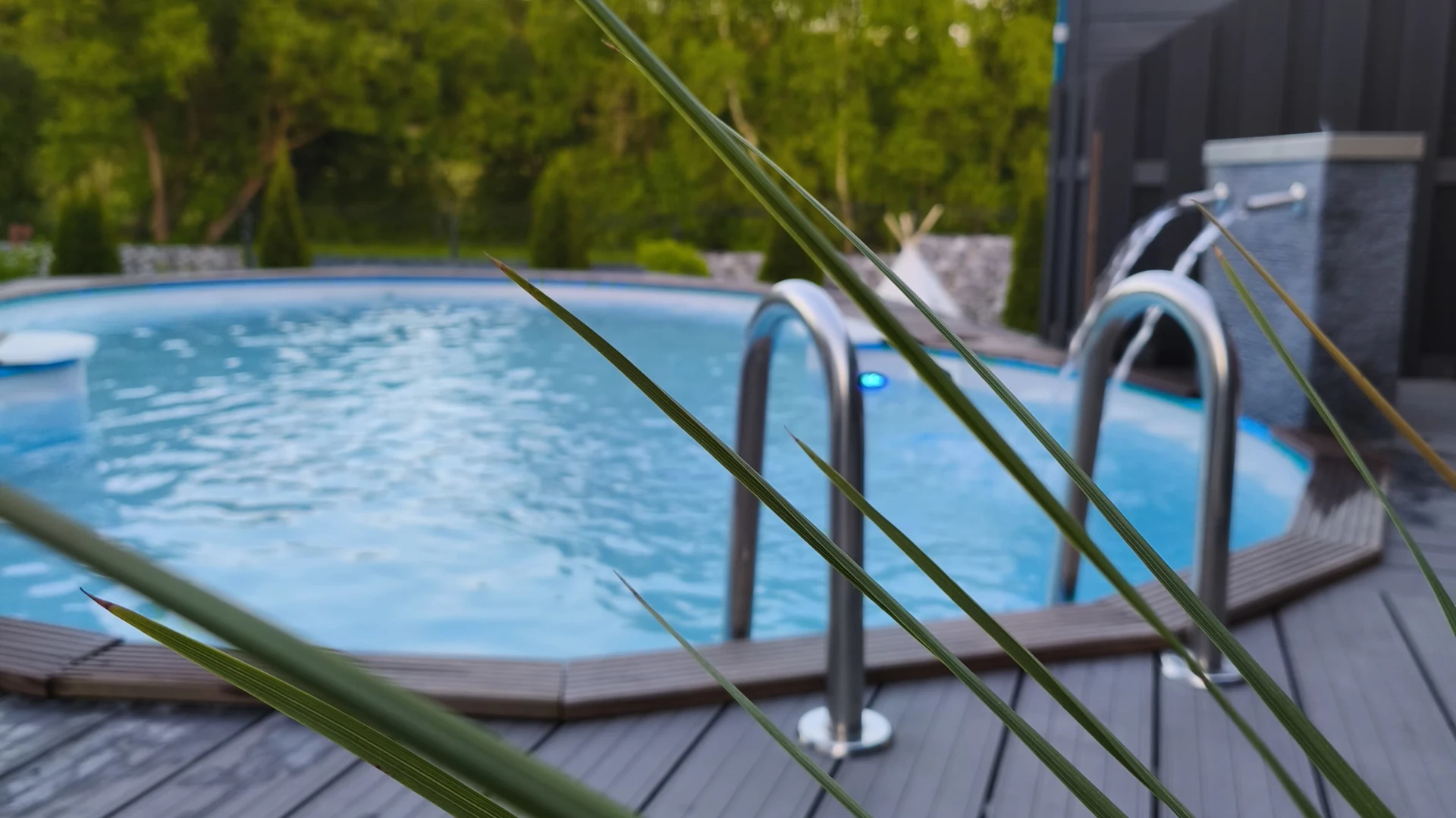 Poolbau